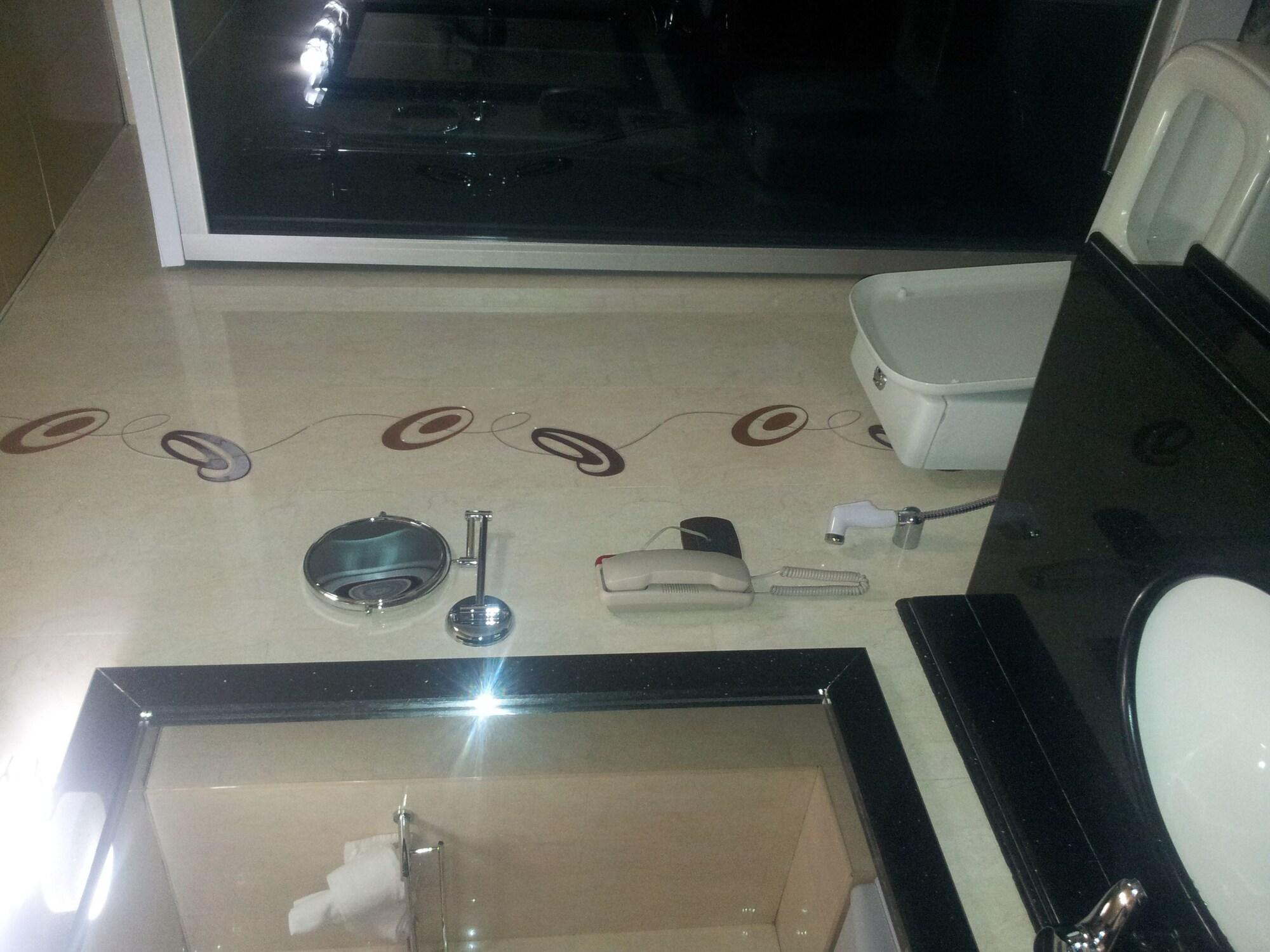 Friendship International Hotel Addis-Abeba Extérieur photo
