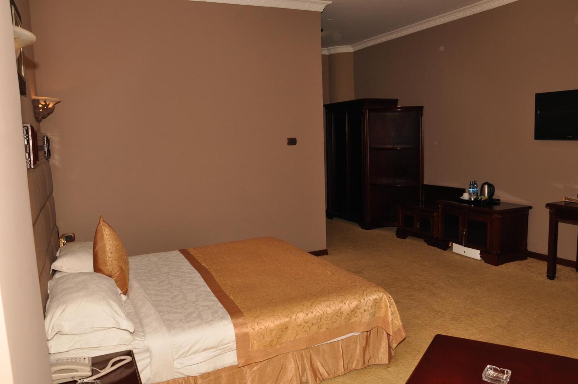 Friendship International Hotel Addis-Abeba Chambre photo
